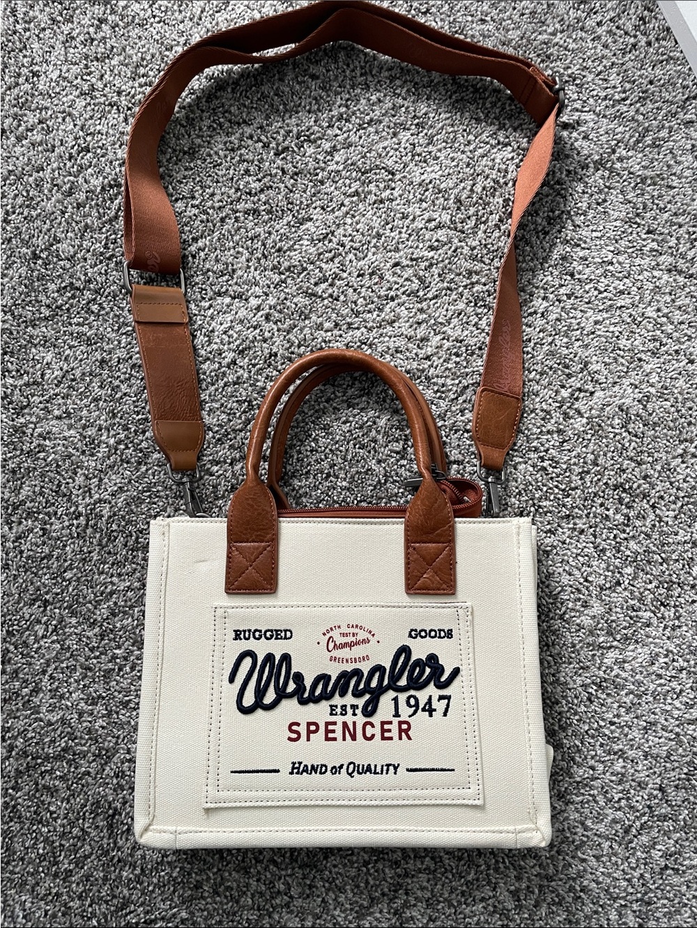 Wrangler Cream Canvas Bag with Brown Trim